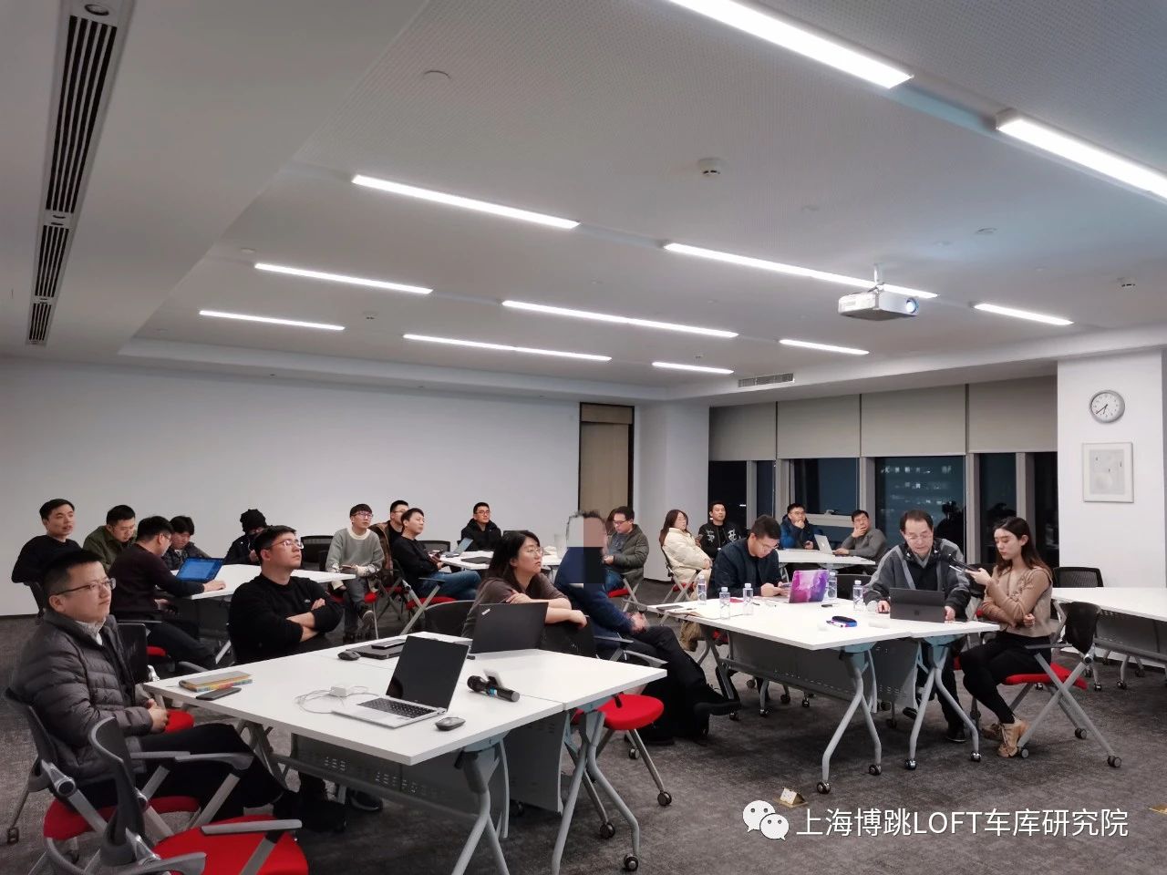 四川杭州LOFT车库专题会